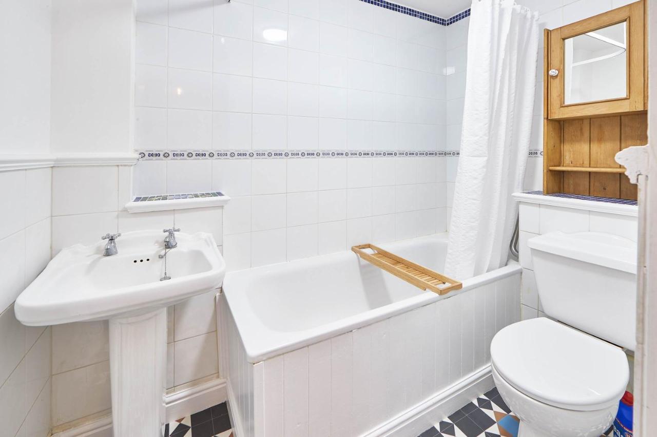וויטבי Host & Stay - Abbey View Cottage מראה חיצוני תמונה
